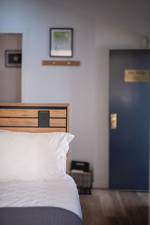 Sanctum Boutique Apartments - Kawana Tourism 8