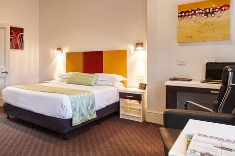 Auldington Hotel - Kawana Tourism 13