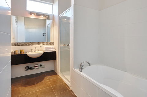 Auldington Hotel - Kawana Tourism 36