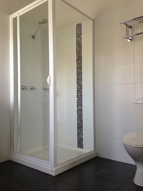 Auldington Hotel - Kawana Tourism 18