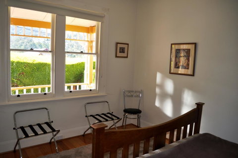 Belton Apartments-Hedge Cottage - Kawana Tourism 22