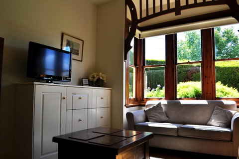 Belton Apartments-Hedge Cottage - Kawana Tourism 20