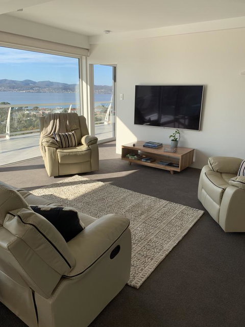 Anchorage Tasmania - Kawana Tourism 14