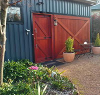 The WeareHouse In Deloraine - Kawana Tourism