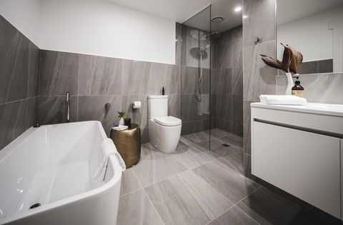 Russell House - Kawana Tourism 16