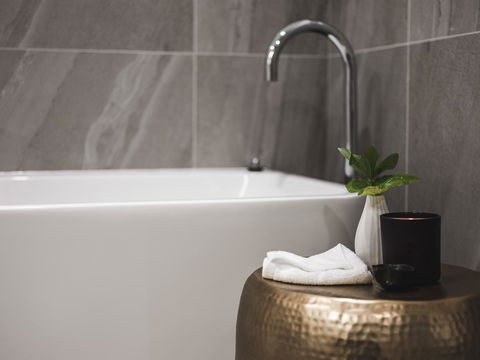 Russell House - Kawana Tourism 19