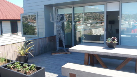 Quarry House Luxury Retreat - Kawana Tourism 23