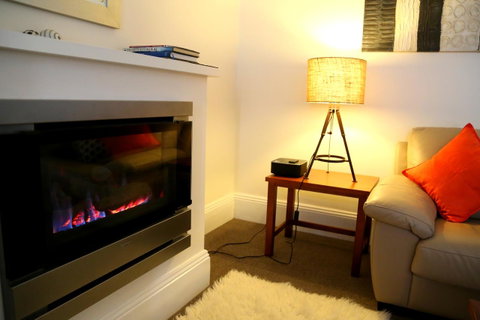 Apartment On King - Free Car - Kawana Tourism 13