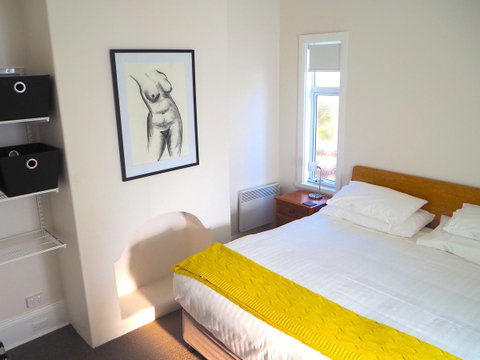 Apartment On King - Free Car - Kawana Tourism 17