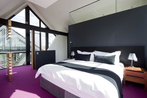 MONA Pavilions - Kawana Tourism 17