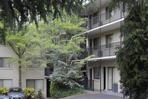 Grosvenor Court Apartments - Kawana Tourism 27