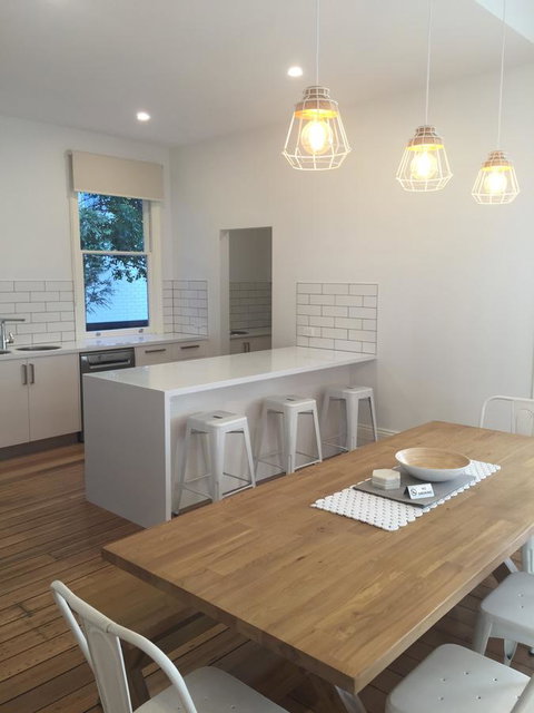 Grosvenor Court Apartments - Kawana Tourism 22