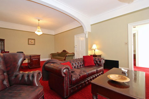 Grosvenor Court Apartments - Kawana Tourism 12