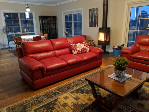 Mountain Blue Guest House - Kawana Tourism 2