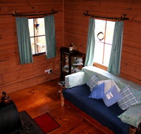 Cradle Mountain Love Shack - Kawana Tourism