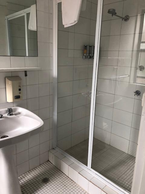 Normandie Inn And Function Centre - Kawana Tourism 2