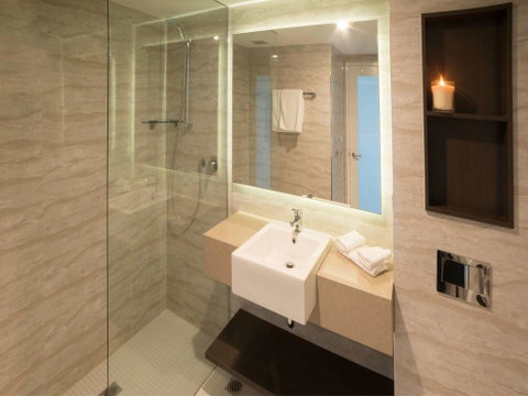 Novotel Wollongong Northbeach - Kawana Tourism 2