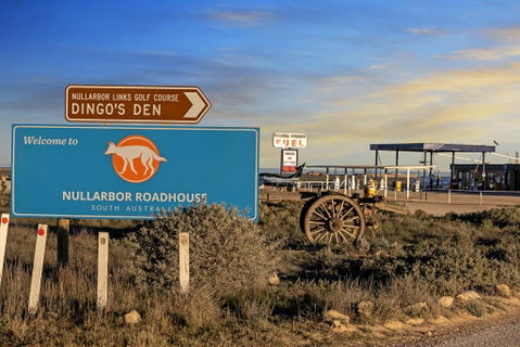 Nullarbor Roadhouse - Kawana Tourism 0