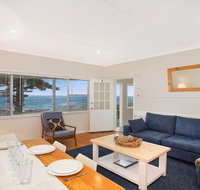 Ocean Blue Apartment One - oceanfront apartment - Kawana Tourism