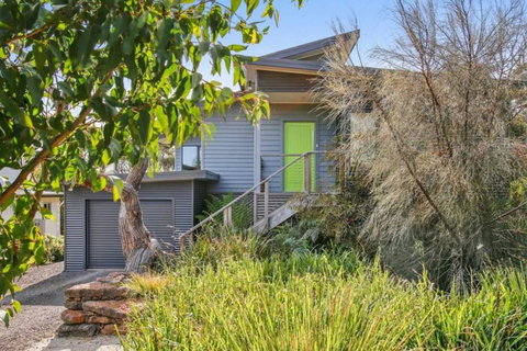 OCEAN ESCAPE - The Ultimate Luxury Beach House - Kawana Tourism 2