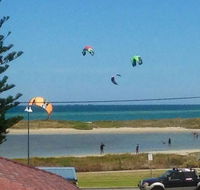 Ocean Vista Beach Stay - Kawana Tourism