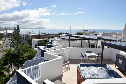 Ocean Vista On Alex - Kawana Tourism 1