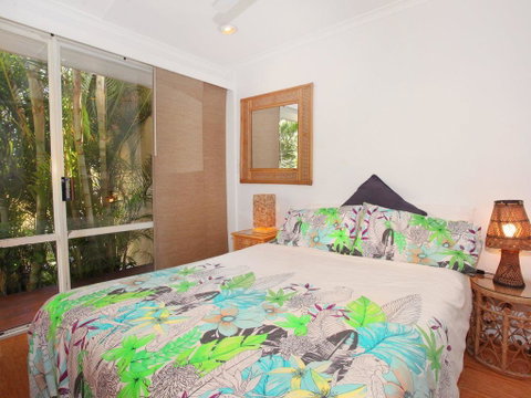 Okinja 71 - Tropical 4 BDRM Home With Pool - Kawana Tourism 2