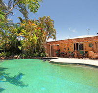 Okinja 71 - Tropical 4 BDRM Home with Pool - Kawana Tourism