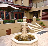 Old Bank Boutique Hotel