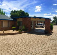 Orana Windmill Motel - Kawana Tourism