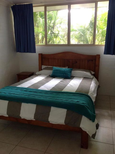 Orchid Beach Apartments - Kawana Tourism 3