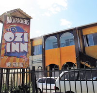 Ozi Inn Backpackers - Kawana Tourism