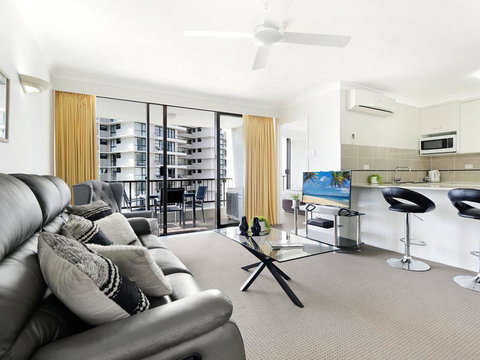 Pacific Resort In The Heart Of Broadbeach - Kawana Tourism 2