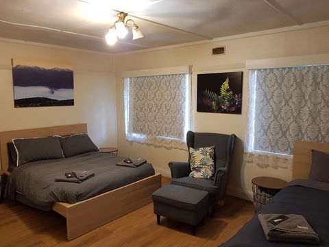 Pandani House - Kawana Tourism 2