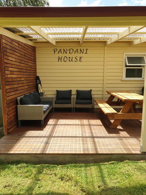 Pandani House - Kawana Tourism 1