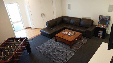 Paradise Escapes - Kawana Tourism 1