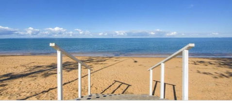 Paradise On The Peninsula - Kawana Tourism 1