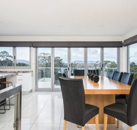 Paradise Point - Tamar Valley 14 Persons Residence with pool - Kawana Tourism