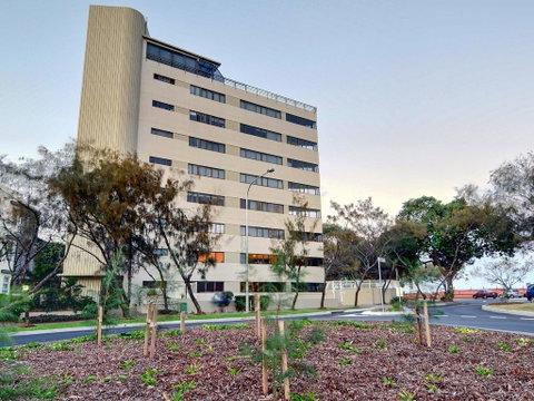 Parkyn Place 6 - 3 BDRM Oceanview Apt On Mooloolaba Spit - Kawana Tourism 3