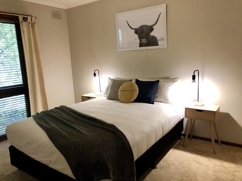 Peace Retreat Bright - Kawana Tourism 2