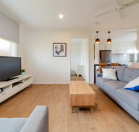 Peaceful 3 Bedroom Apartment in Ascot - Kawana Tourism