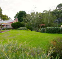 Pear Tree Hollow - Kawana Tourism
