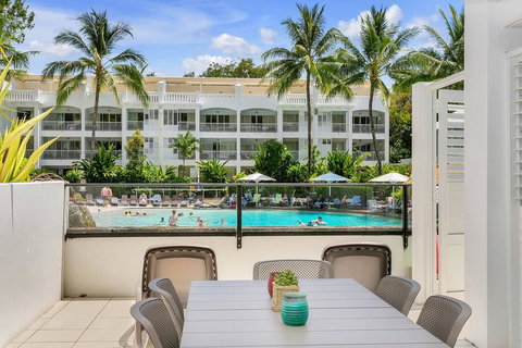 Peppers 3111- 3112 Two Bedroom Apartment Spa Suite - Kawana Tourism 1