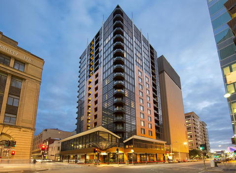 Peppers Waymouth Hotel - Kawana Tourism 0