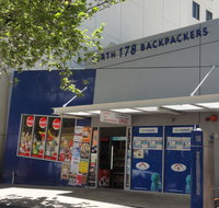 Perth 178 Backpackers - Kawana Tourism