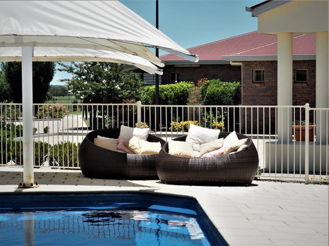 Pittsworth Motor Inn - Kawana Tourism 3