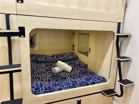 Pod Bed Coogee Beachside - Kawana Tourism 3