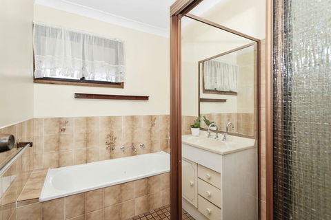 Powell 1A - Kawana Tourism 1