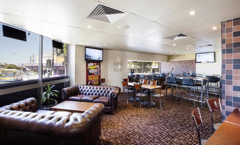 Prince Of Wales Hotel - Kawana Tourism 3