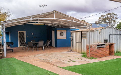Prospectors Carriage House - Kawana Tourism 3